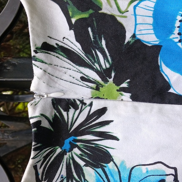 Roulette Floral Beautiful Dress 97% Cotton Size 8 - Picture 7 of 12